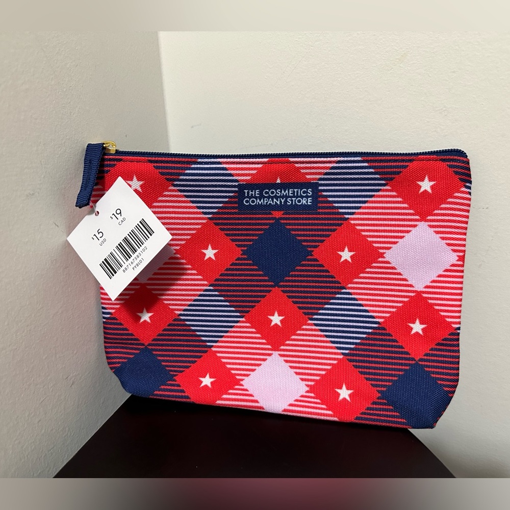 NEW MAKE UP BAG